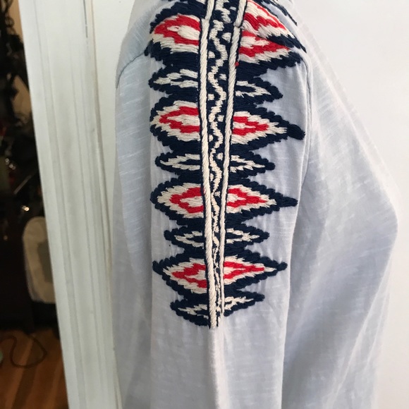 NWT Pepin Embroidered Tee Size Small - Picture 4 of 7